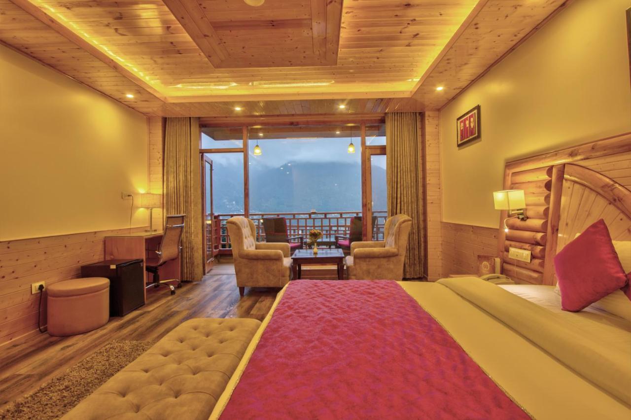 The Holiday Villa Resorts & Spa 마날리 외부 사진