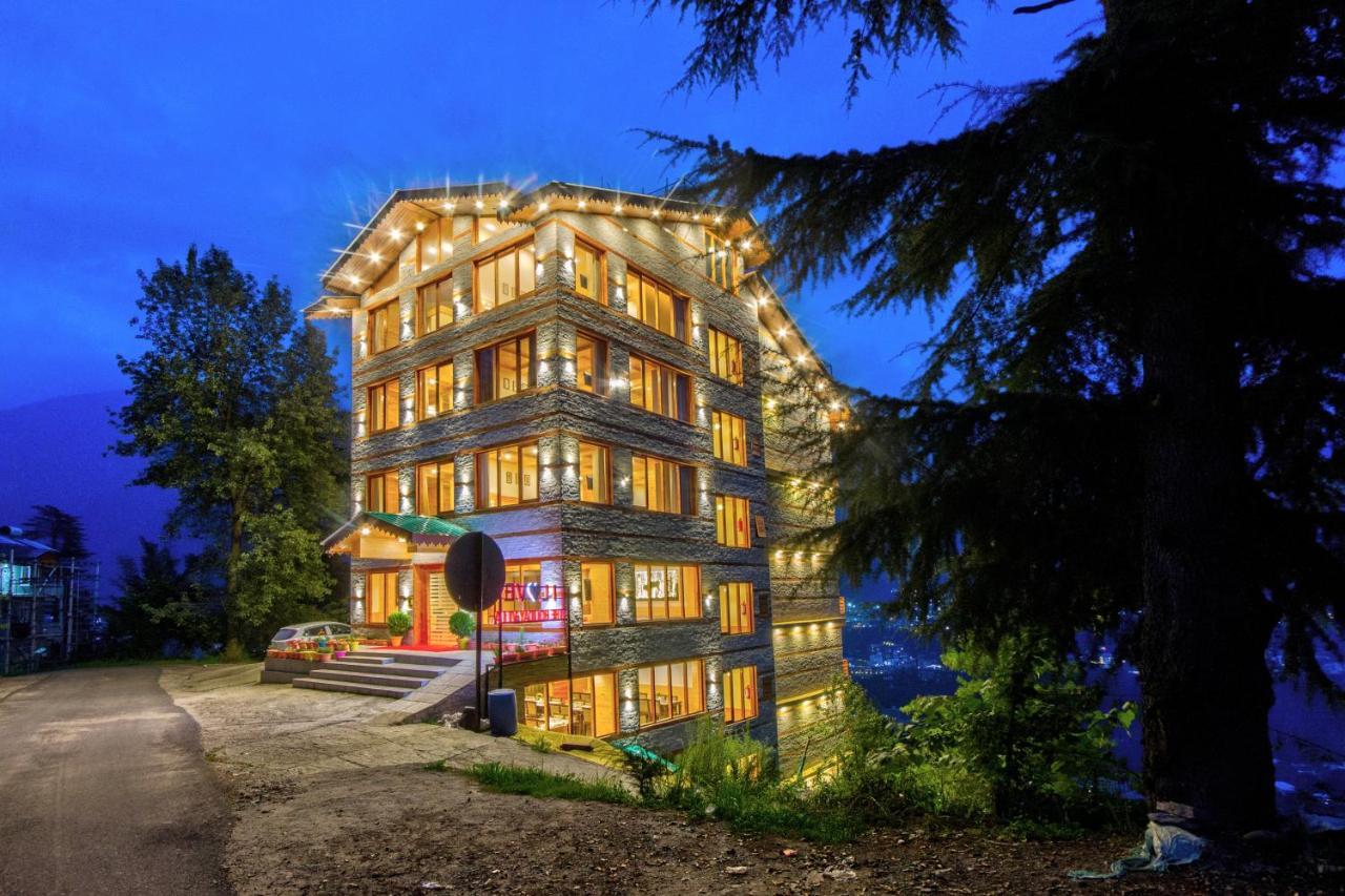The Holiday Villa Resorts & Spa 마날리 외부 사진