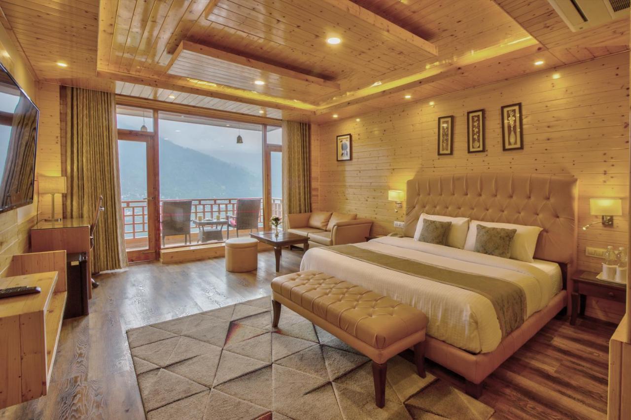 The Holiday Villa Resorts & Spa 마날리 외부 사진