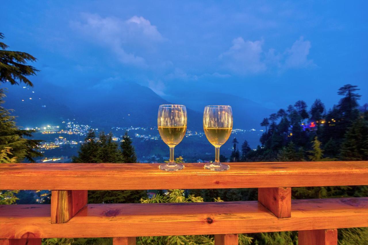 The Holiday Villa Resorts & Spa 마날리 외부 사진