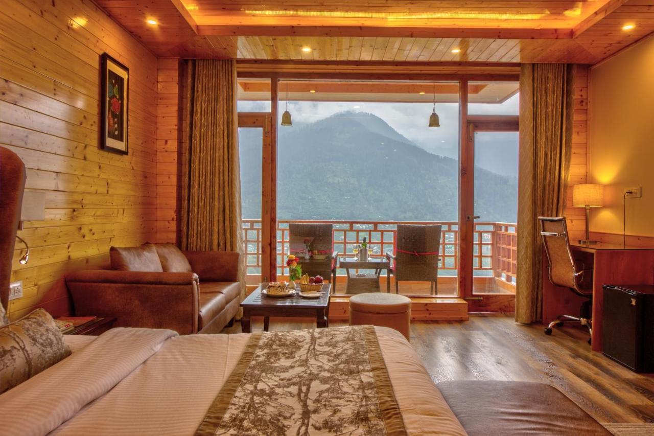 The Holiday Villa Resorts & Spa 마날리 외부 사진